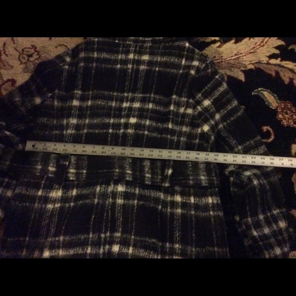 - Zara Jacket - Picture 7 of 8